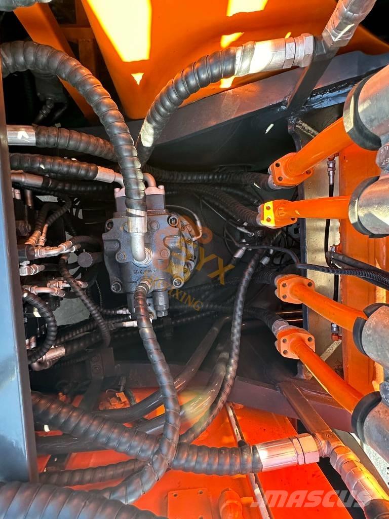 Doosan DX 225 LCA Rupsgraafmachines