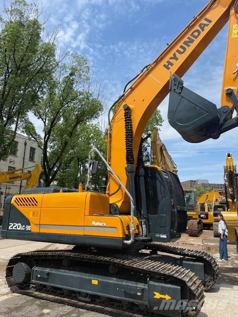 Hyundai 220LC-9S Rupsgraafmachines