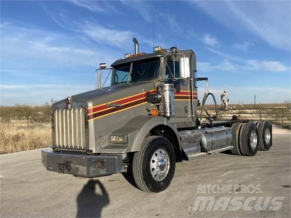 Kenworth T800 Trekkers