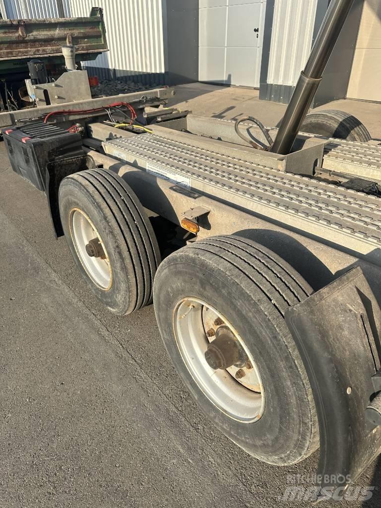  Hiebenthal TTK 11.9 Portaalsysteem oplegger