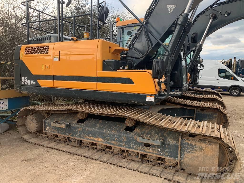 Hyundai HX220A L Rupsgraafmachines
