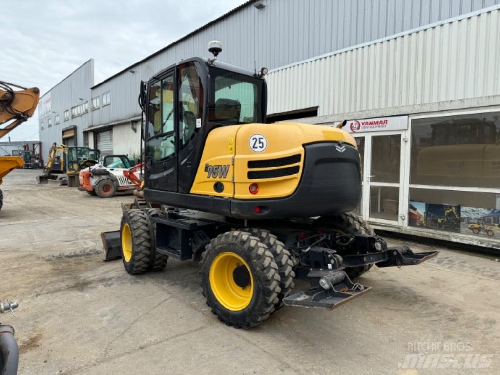 Yanmar B95W (40744) Wielgraafmachines