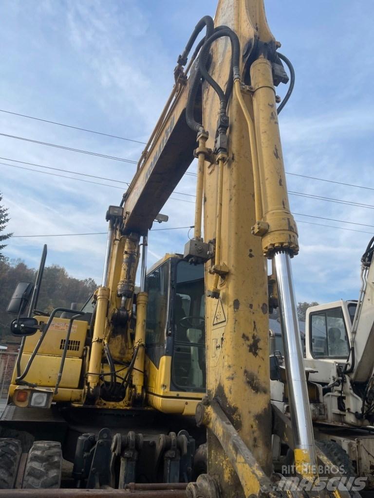 Komatsu PW 130-7K Wielgraafmachines