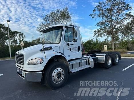 Freightliner M2 Trekkers