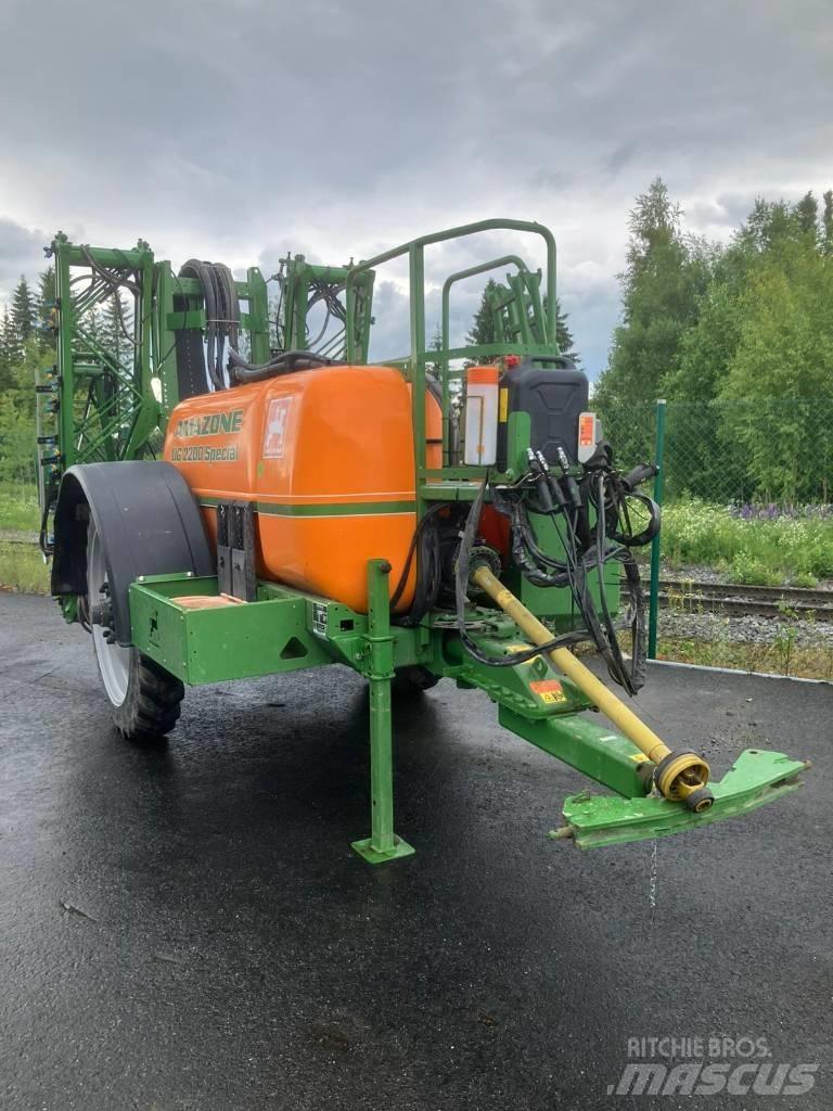 Amazone UG 2200 Getrokken spuitmachines