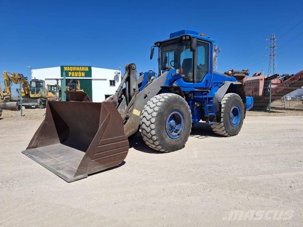 Volvo L 120 F Wielladers