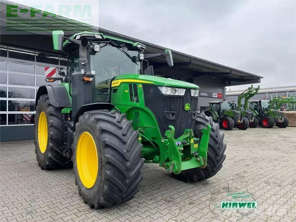 John Deere 7r 330 Tractoren