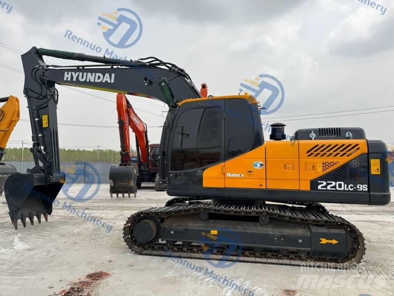 Hyundai R220LC-9S Rupsgraafmachines