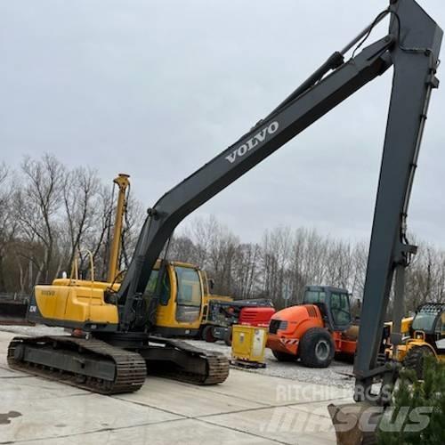 Volvo EC 240 LR Rupsgraafmachines
