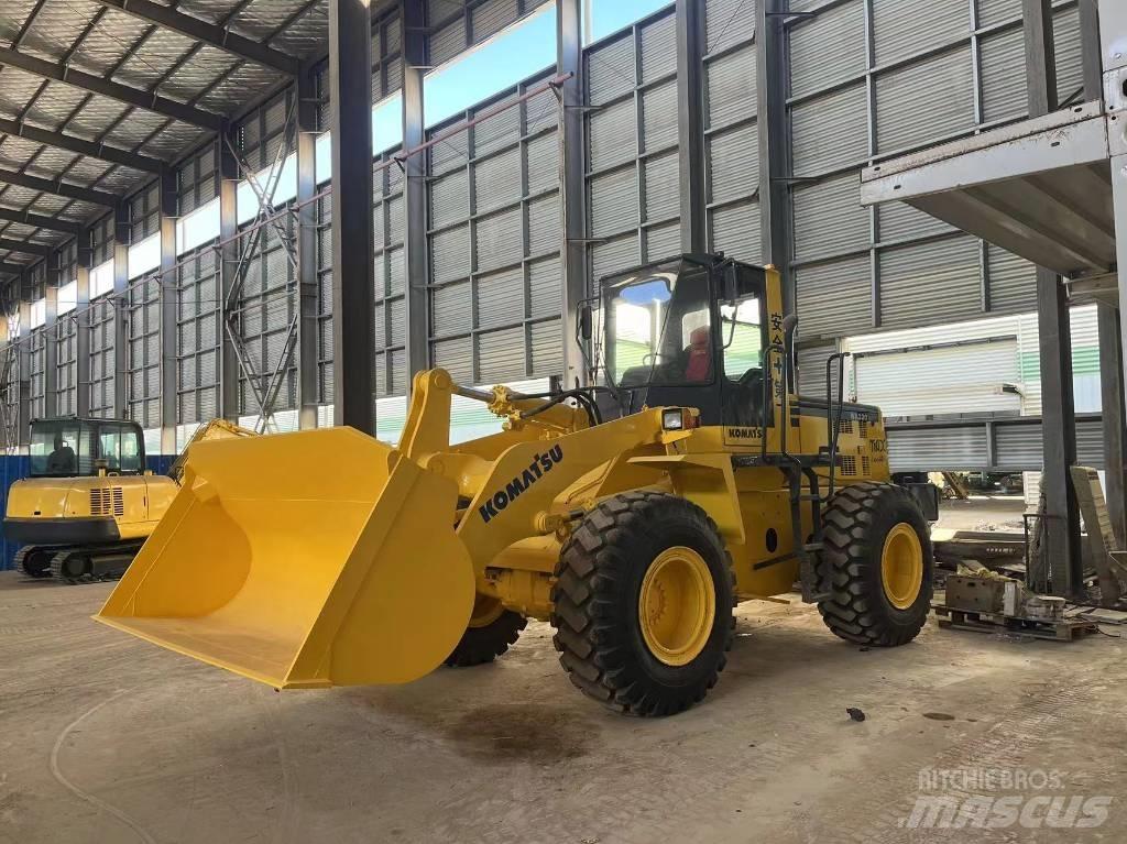 Komatsu WA 320-3 Wielladers