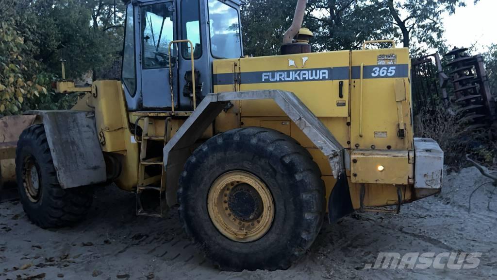 Furukawa 365 Chassis en ophanging