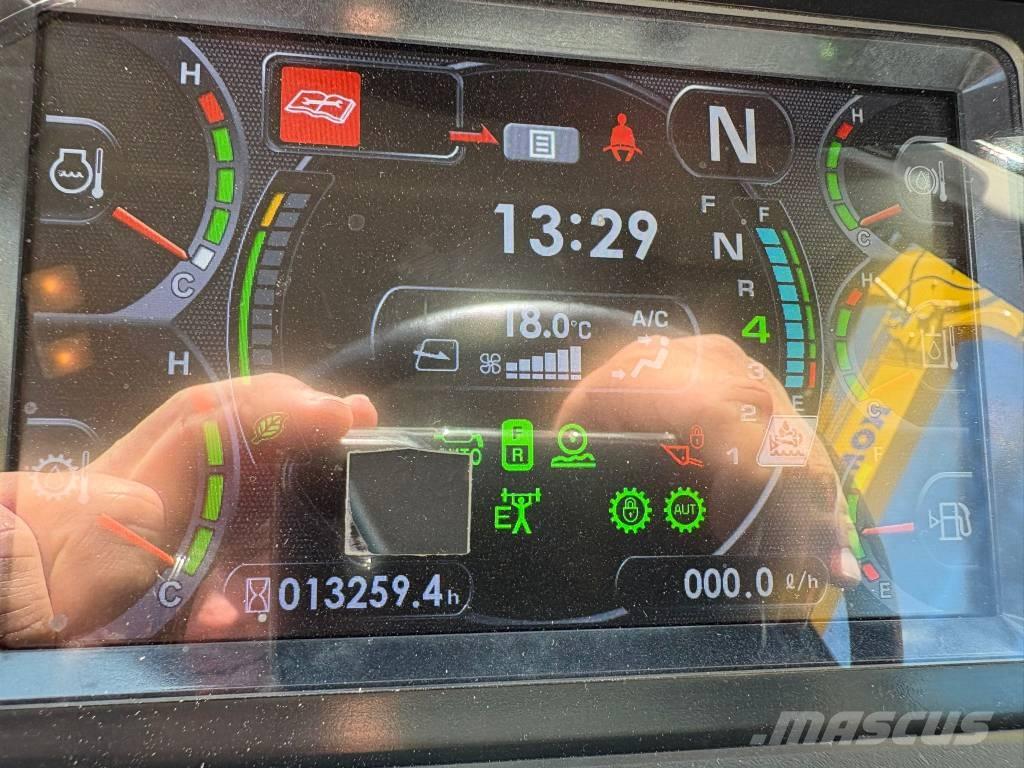 Komatsu WA 470-8 Wielladers