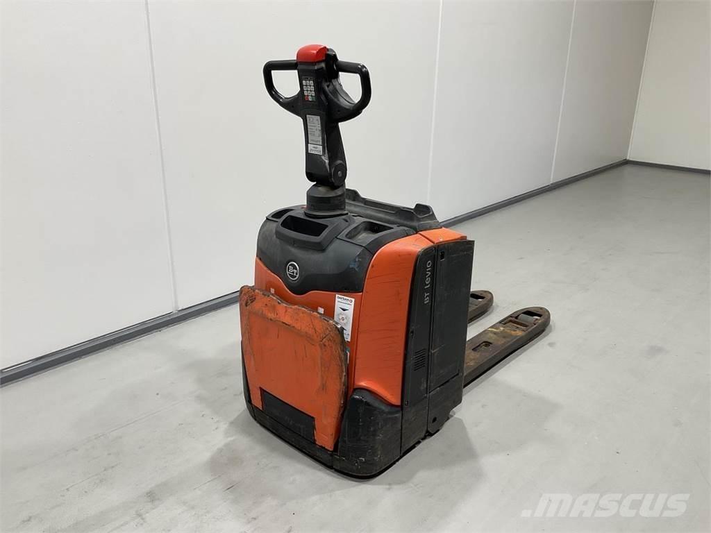 BT LPE200 Meerij pallettruck met platform
