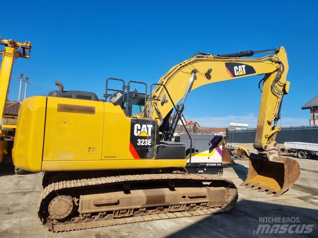 CAT 323 EL Rupsgraafmachines