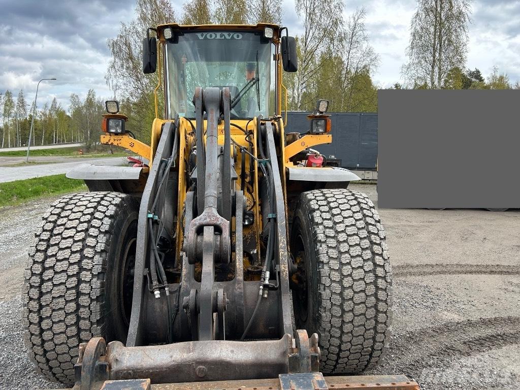 Volvo L 120 E Wielladers