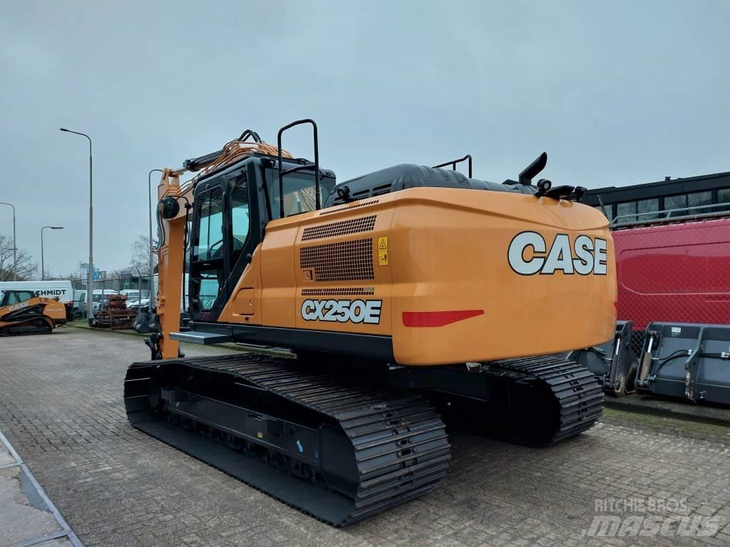 CASE CX250E Rupsgraafmachines