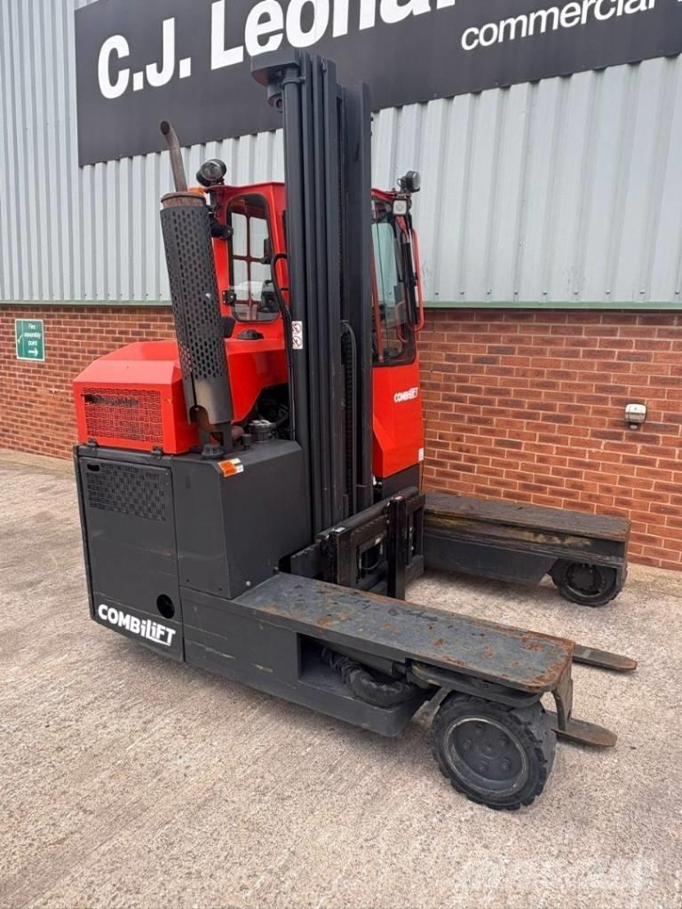 Combilift C 3000 Zijlader