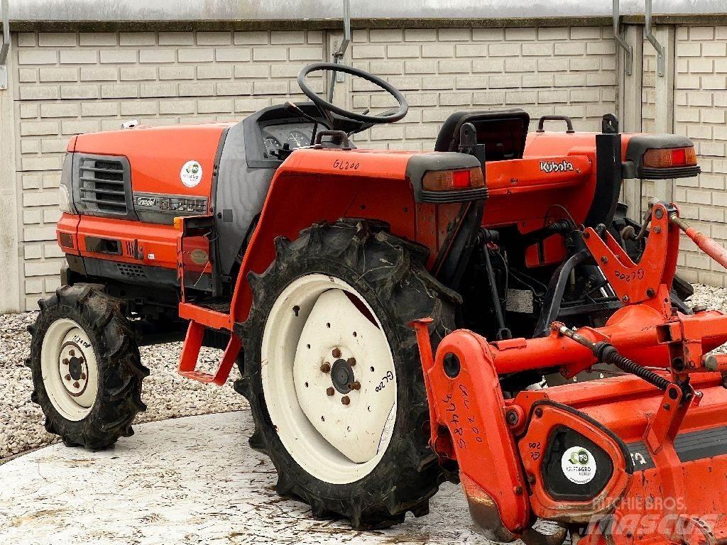 Kubota GL200 Tractoren