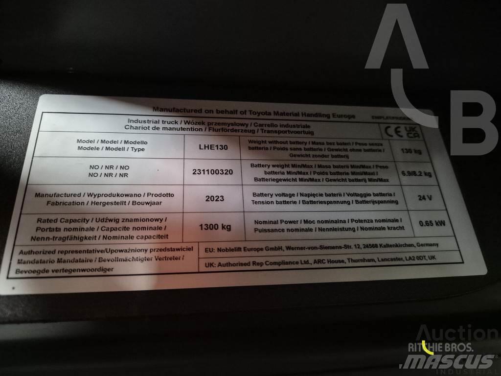 Toyota LHE130 Orderpicker voor middelhoog niveau