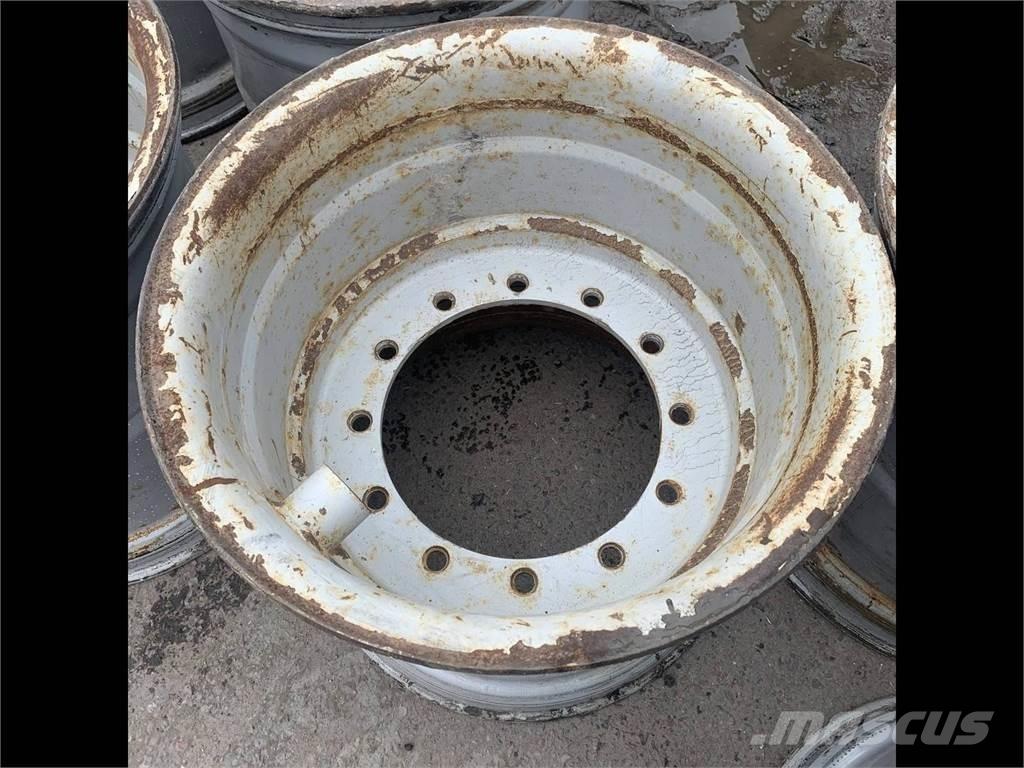 Gremo 1350 24x26,5 Banden, wielen en velgen