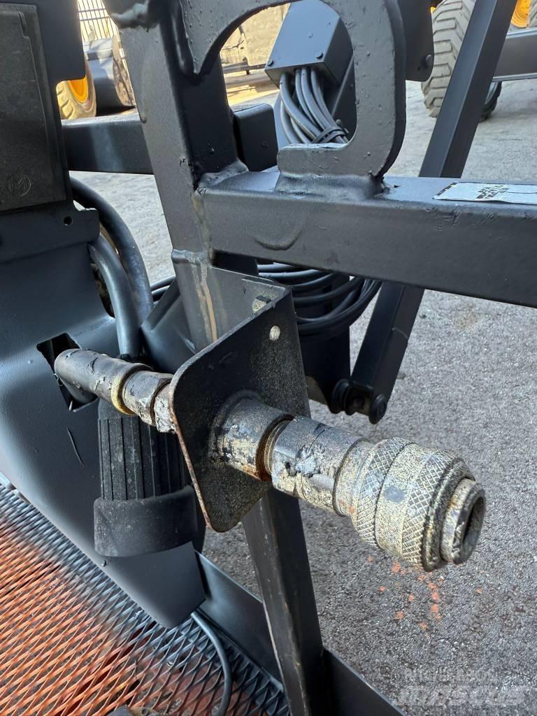 JLG 600 AJ Knikarmhoogwerkers