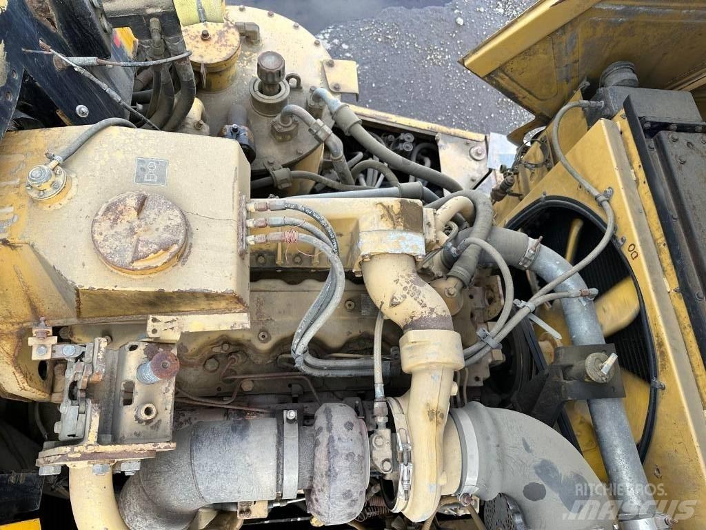 CAT D 300 E Knik dumptrucks