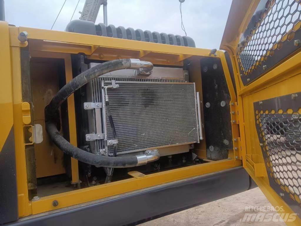 Volvo EC 240 DL Rupsgraafmachines