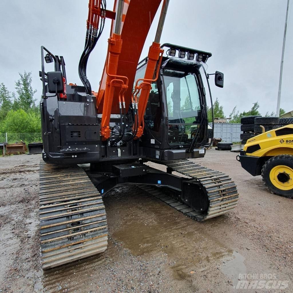 Hitachi ZX225USRLC-7 Rupsgraafmachines