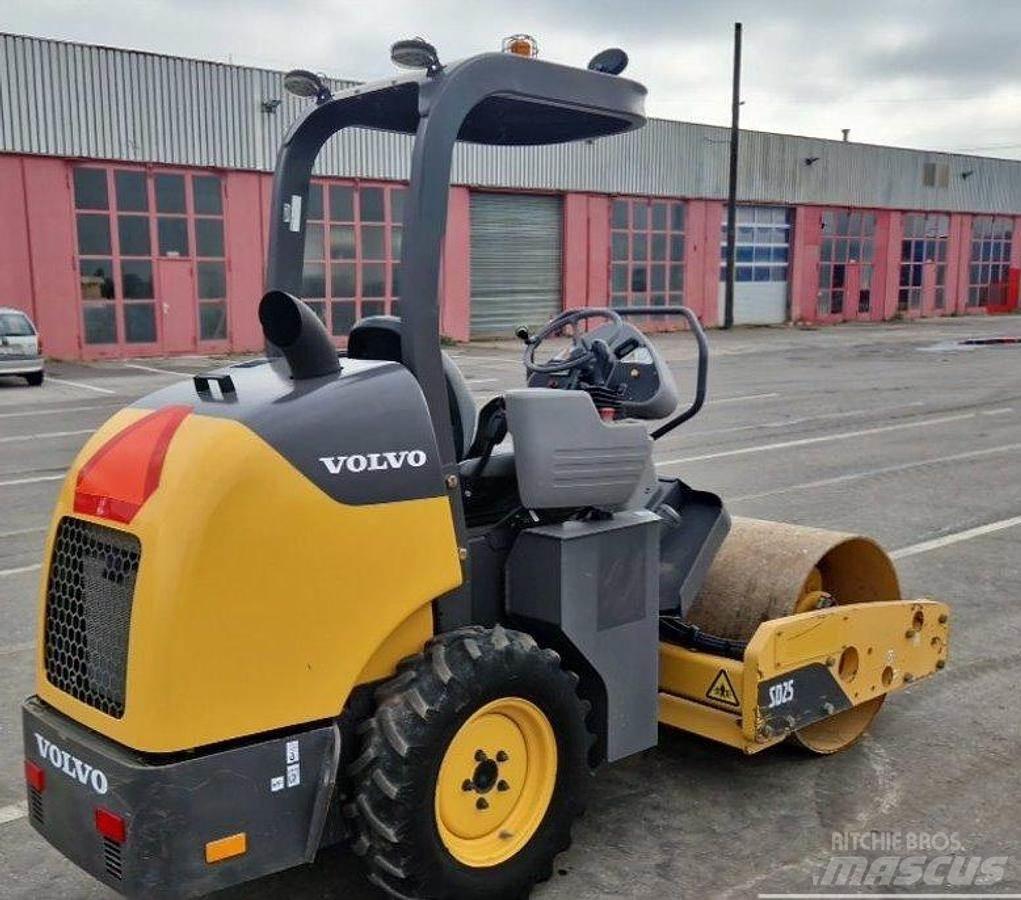 Volvo SD25 Overige walsen