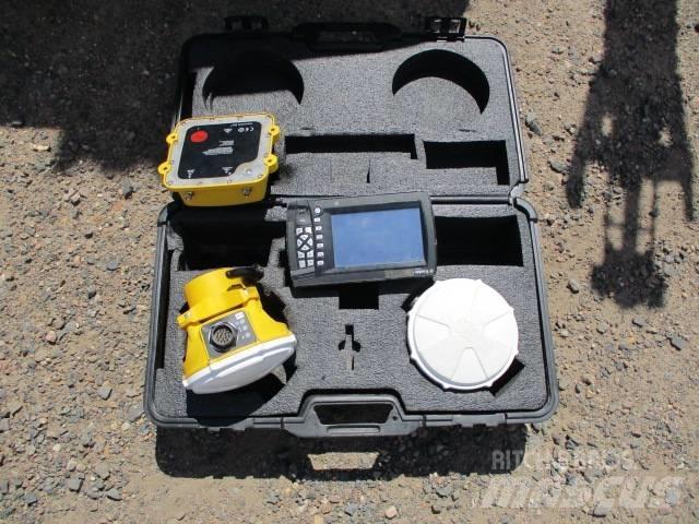 CAT 320 EL Rupsgraafmachines