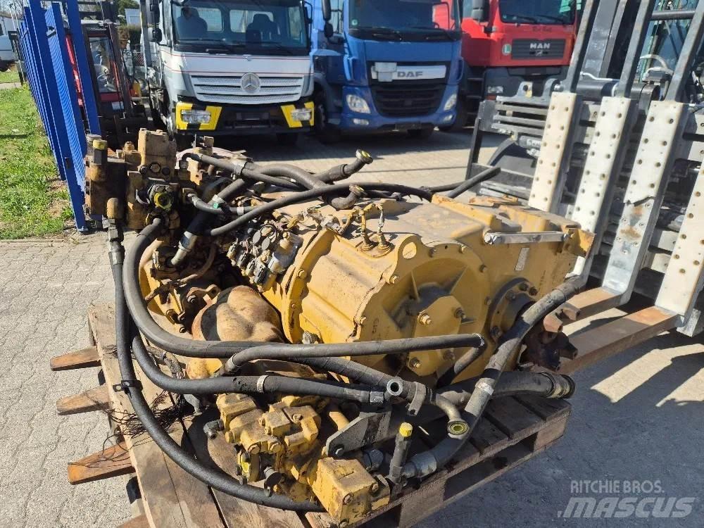 CAT 966G Wielladers
