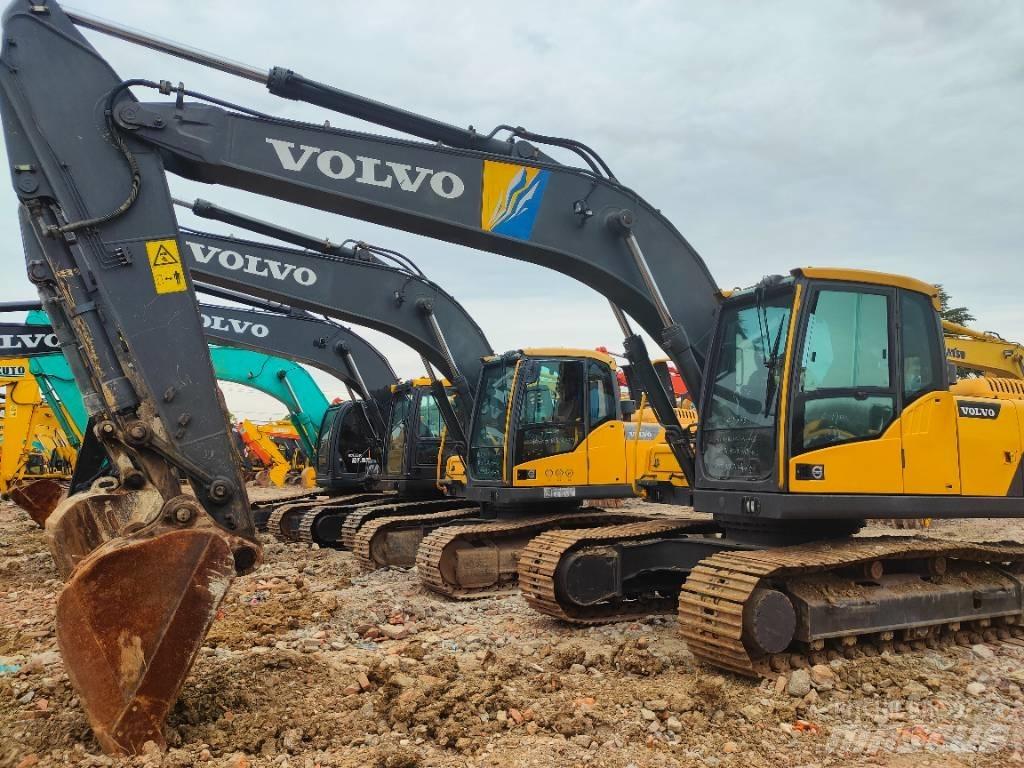 Volvo EC220D Rupsgraafmachines