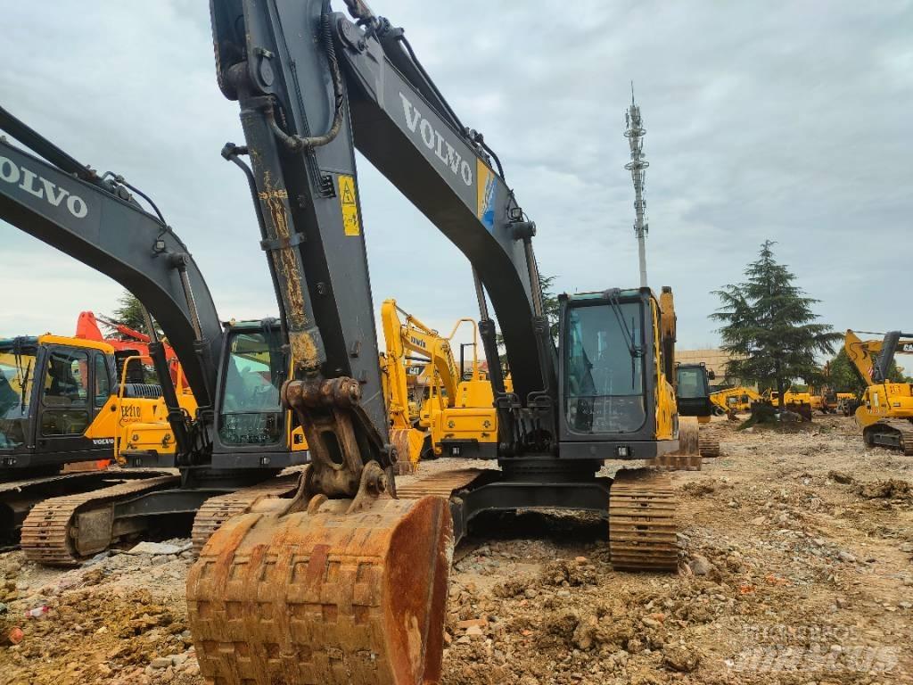 Volvo EC220D Rupsgraafmachines