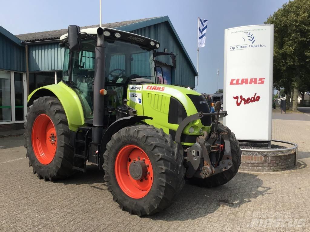CLAAS Arion 520 CIS Tractoren