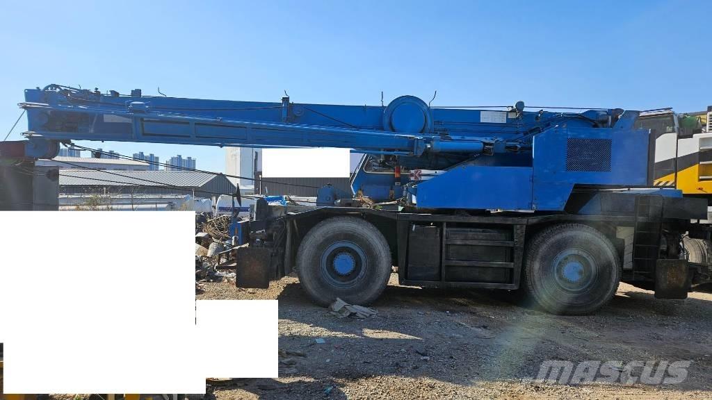 Kato SR250 Ruwterrein kranen