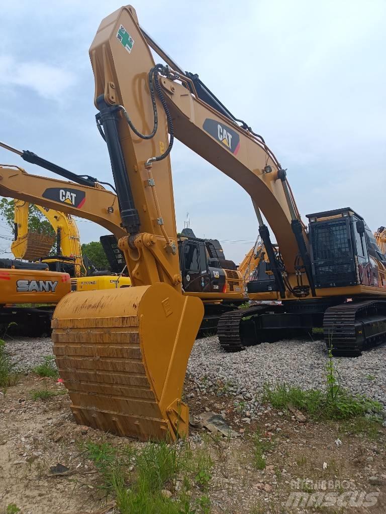 CAT 330 D Rupsgraafmachines