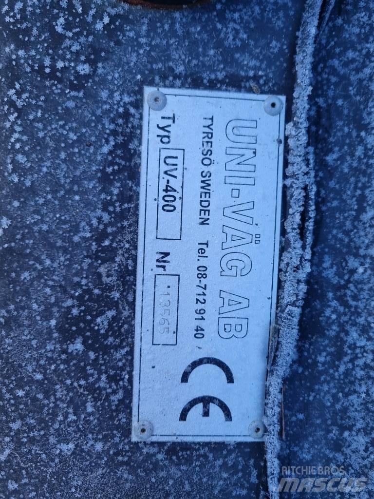 Uni-väg UV-400 Sneeuwruimers en -schuivers