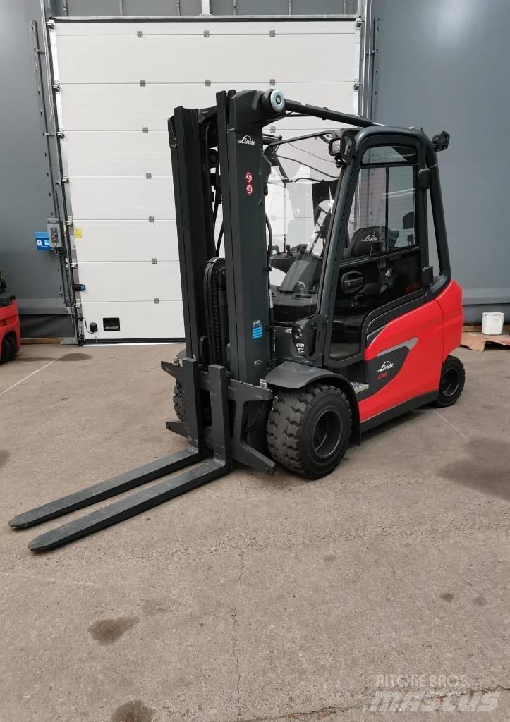 Linde E35L-01 Elektrische heftrucks