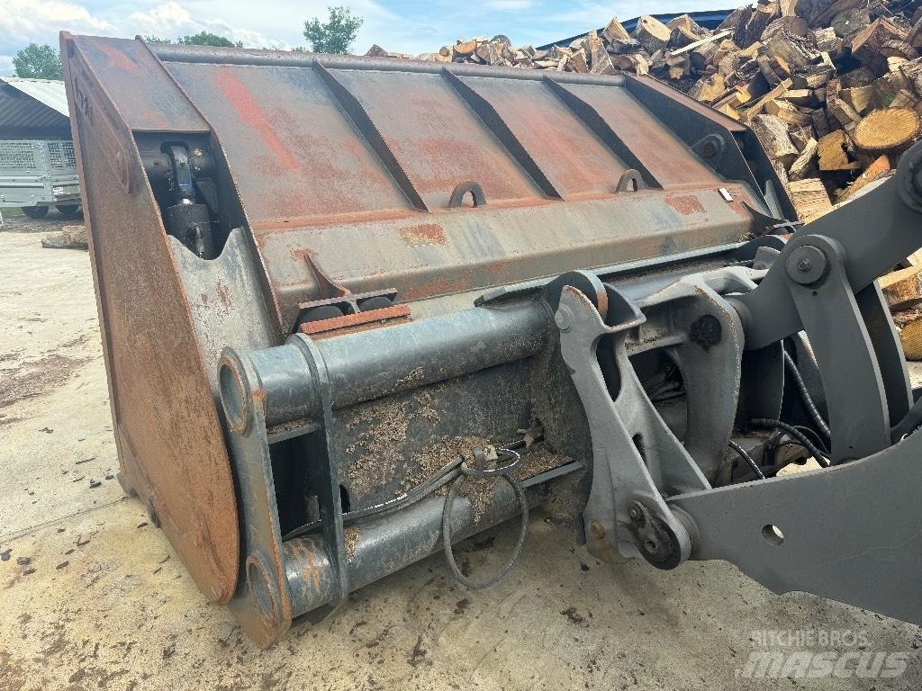 Volvo L 90 H Wielladers