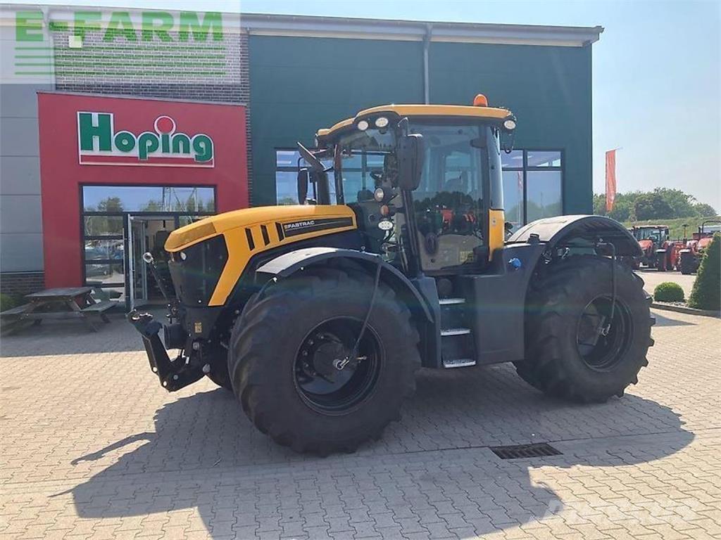 JCB 4220 Tractoren