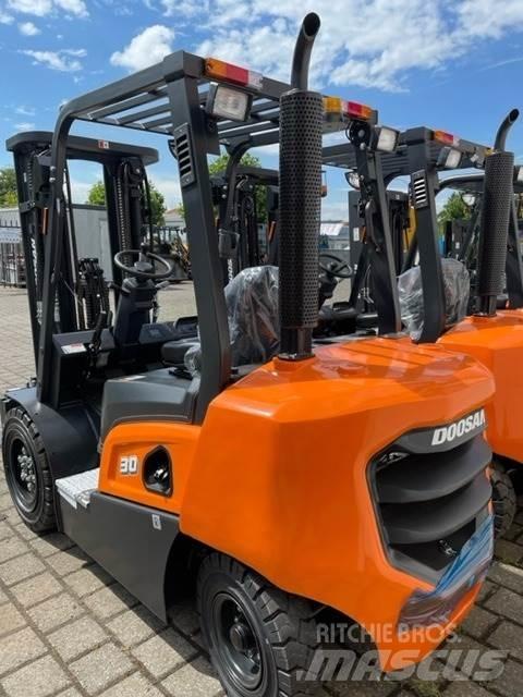 Doosan D30NXP Diesel heftrucks