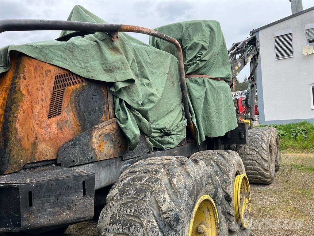 John Deere 1270G Harvesters