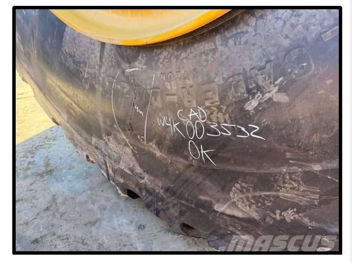 Firestone 58/85 57 Banden, wielen en velgen