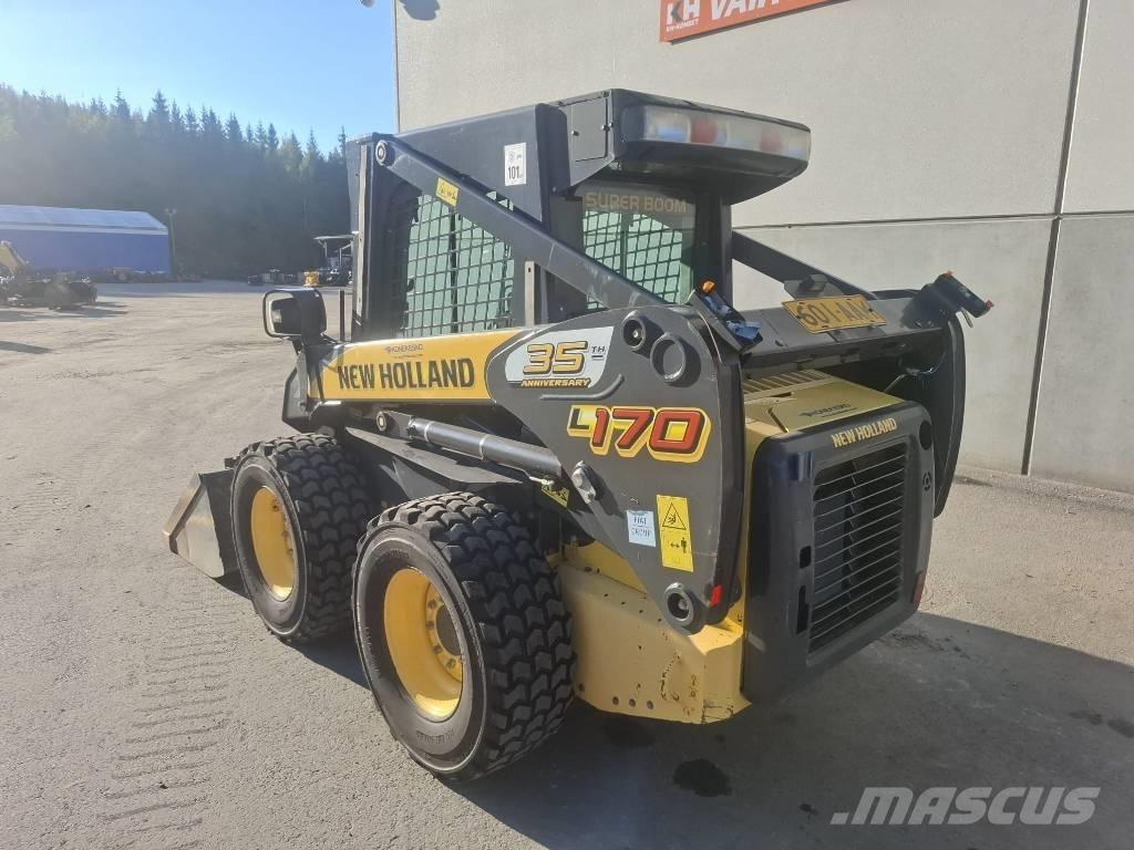 New Holland L 170 Schrankladers