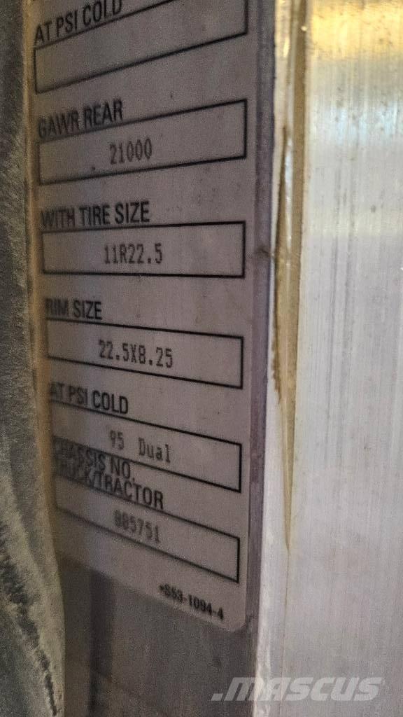 Peterbilt PB335 Tankwagen