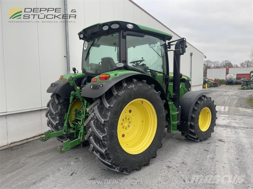 John Deere 6115R Tractoren