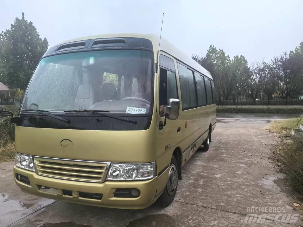 Toyota Coaster Intercitybussen