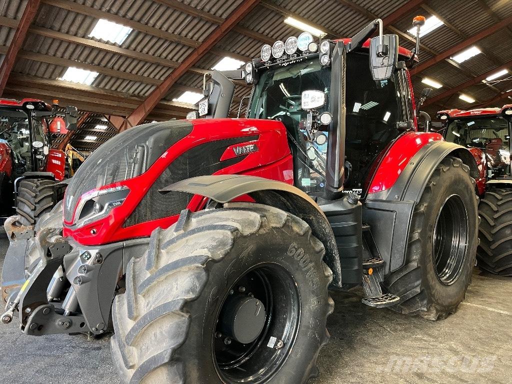 Valtra T235 Tractoren