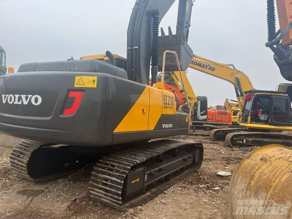 Volvo EC 210 LC Rupsgraafmachines