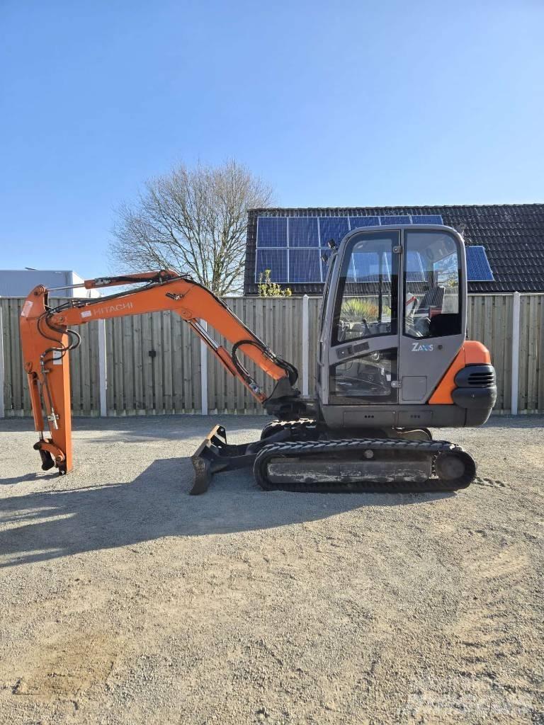 Hitachi ZX 30 Minigraafmachines < 7t